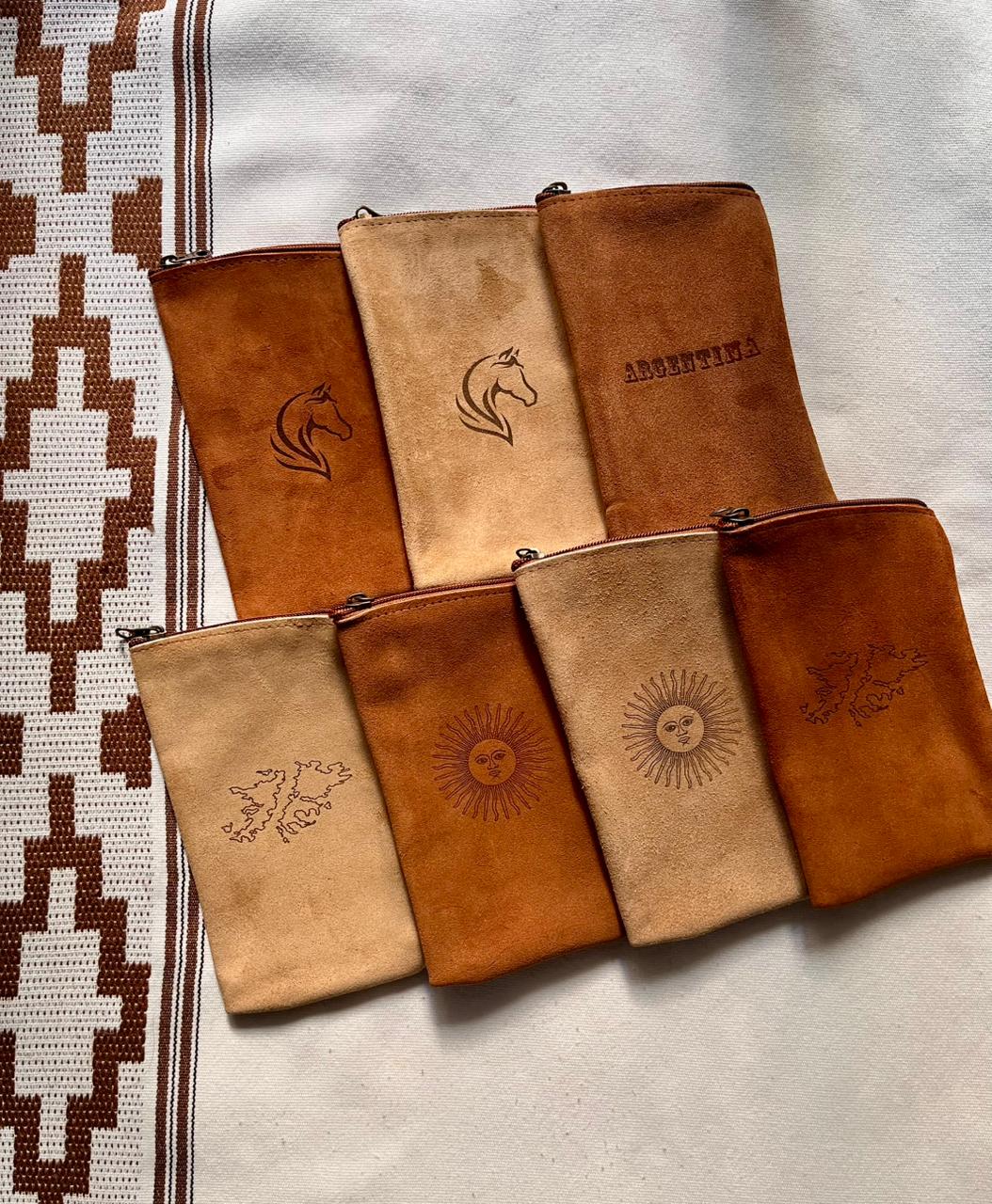 Yerbera de cuero 250grs con diseño